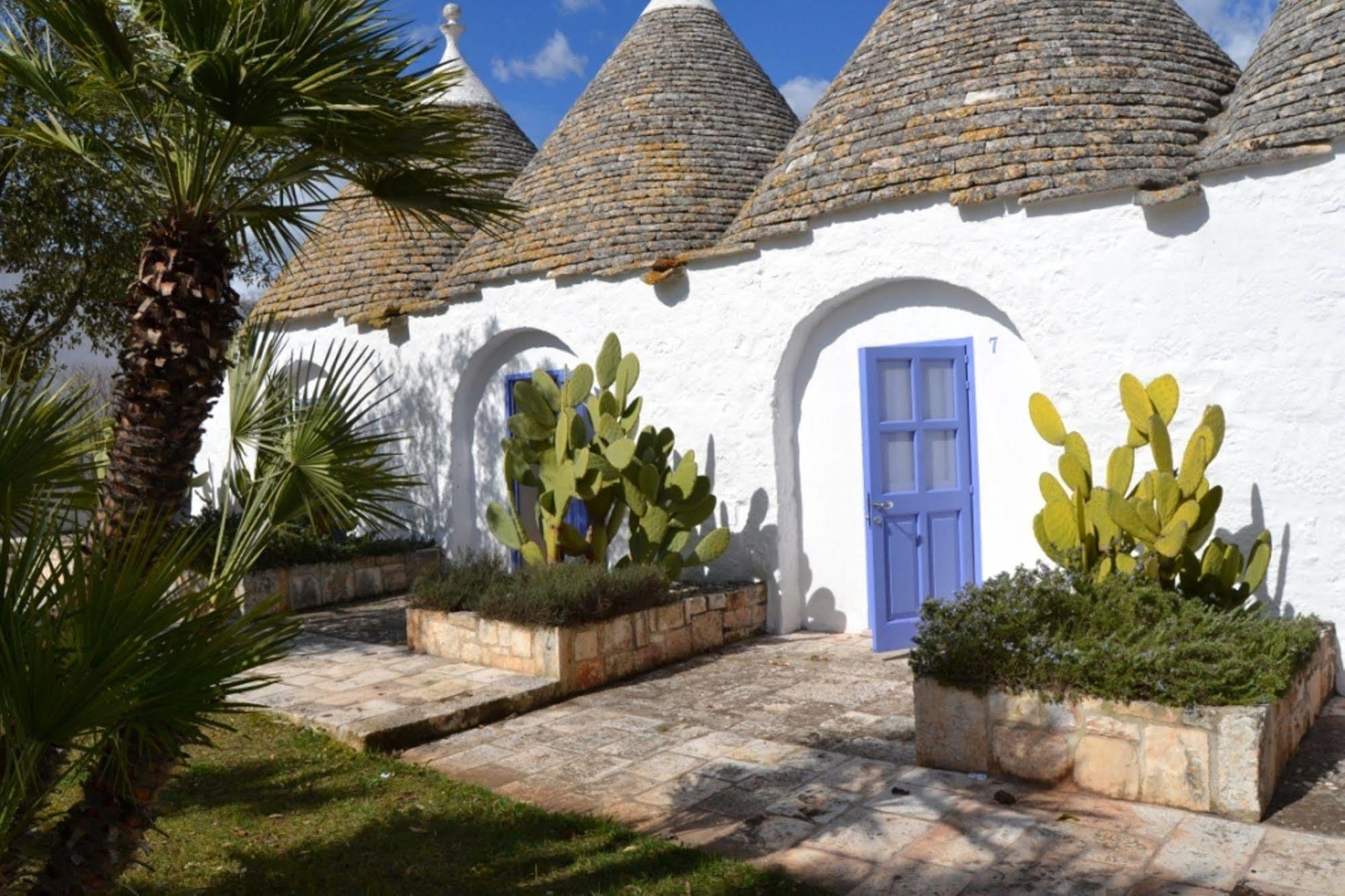 Relais Masseria Villa Cenci Cisternino Exterior photo